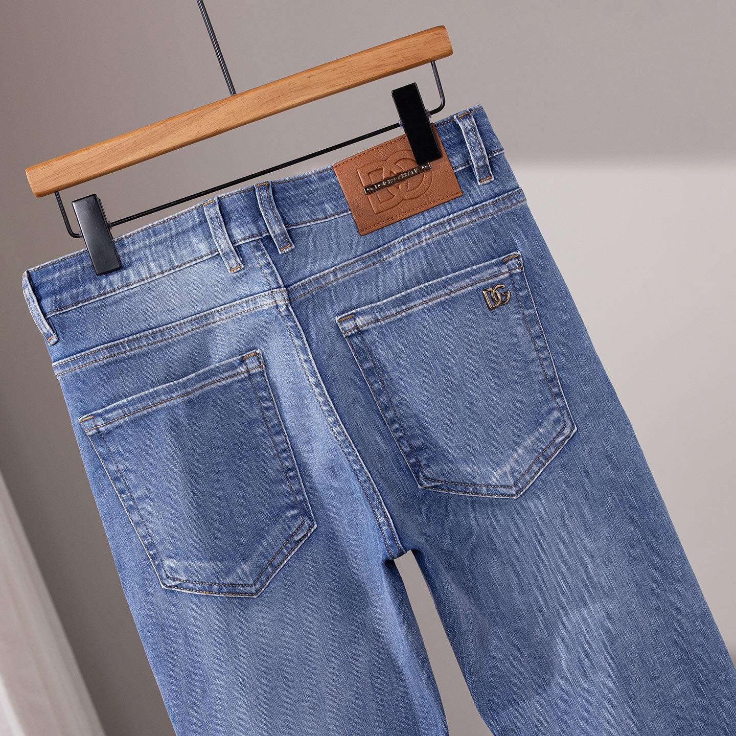 NEW-D*G JEANS