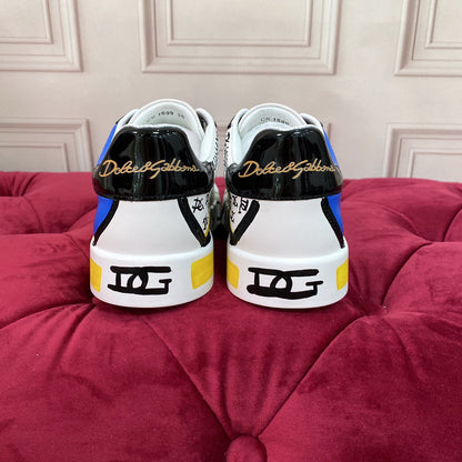 D*G 2026 Premium Leather Casual Sneakers - Designer Unisex Shoes in White-Blue & White-Pink