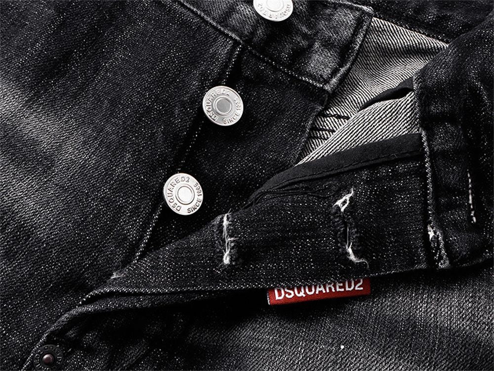 NEW-D2 Retro ripped shorts
