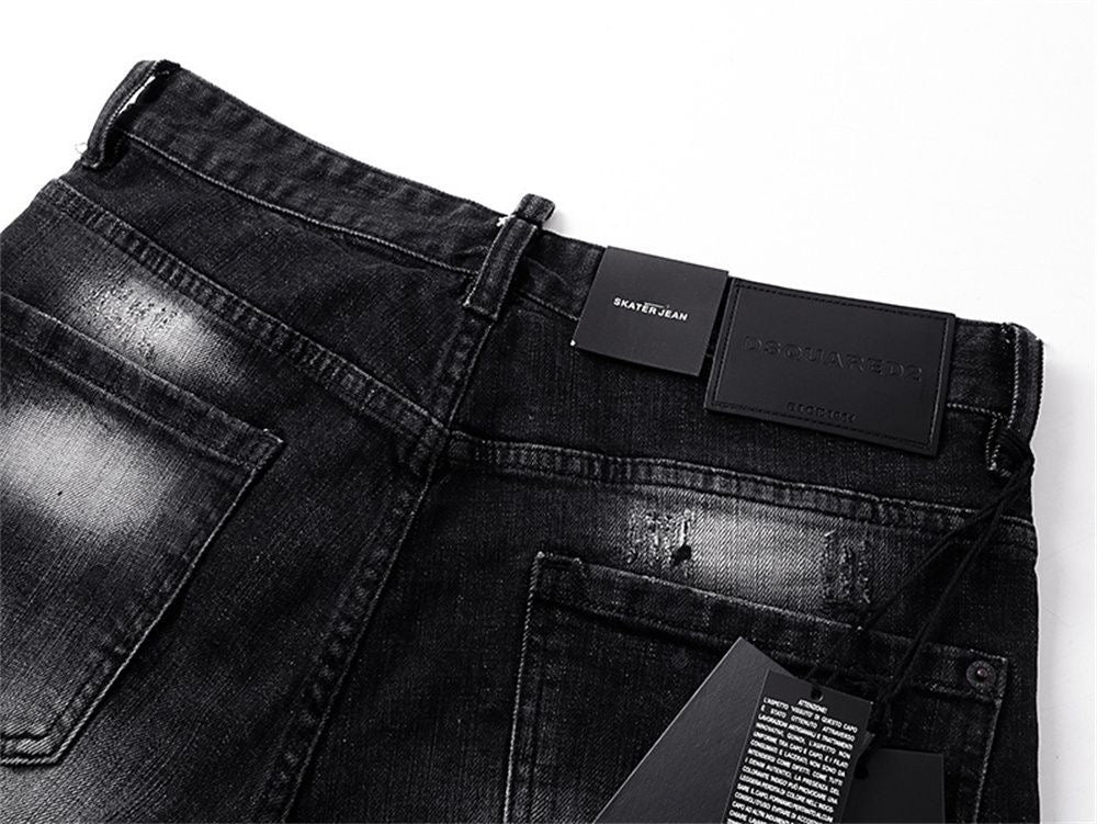 NEW-D2 Retro ripped shorts